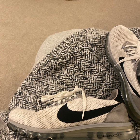 Nike air max shoes - Picture 4 of 4